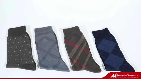 Chaussettes de basket-ball d'élite de sport de compression de coton personnalisé en gros pour hommes unisexes