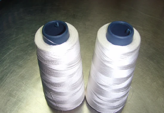 Fil tissé à la main de tricot de pull de fibre de rayonne de Sarcandra 100% écologique stocké